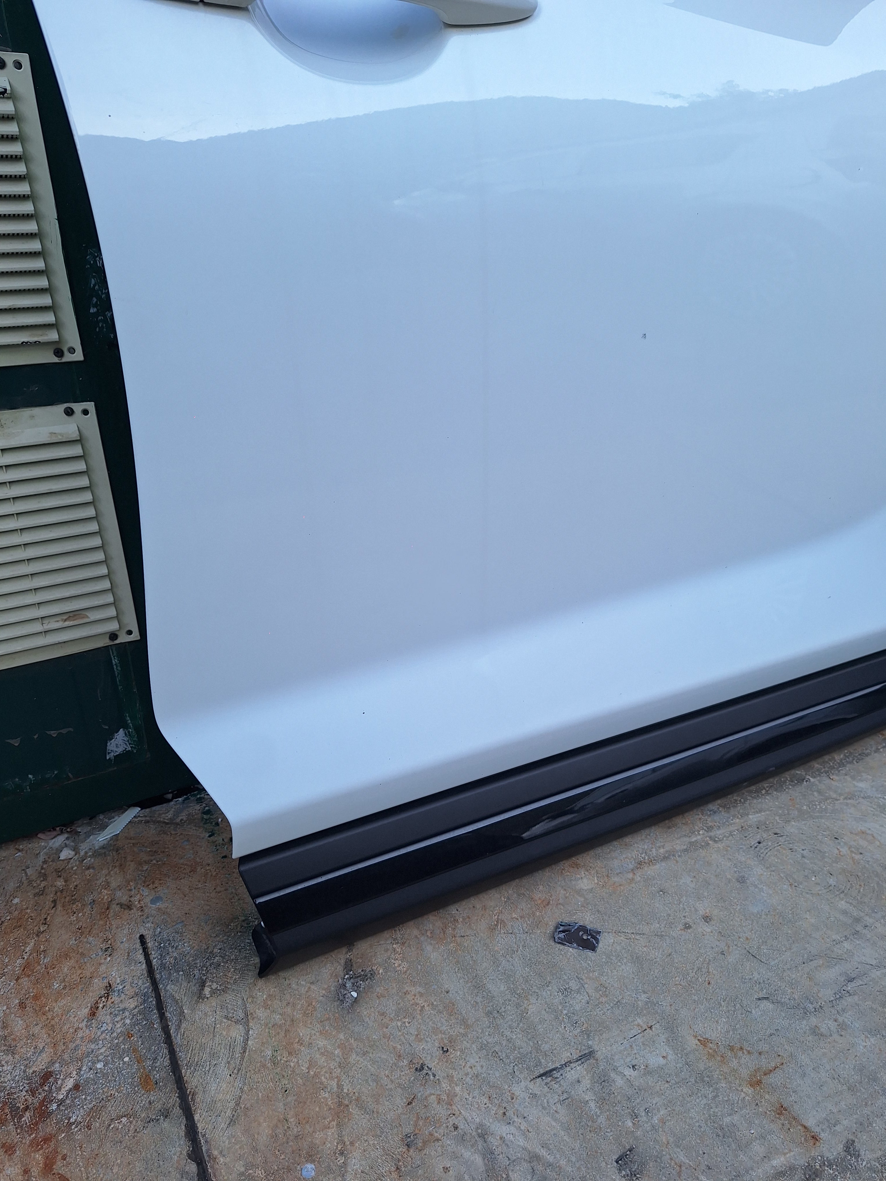 Porta anteriore destra Nissan Juke F16